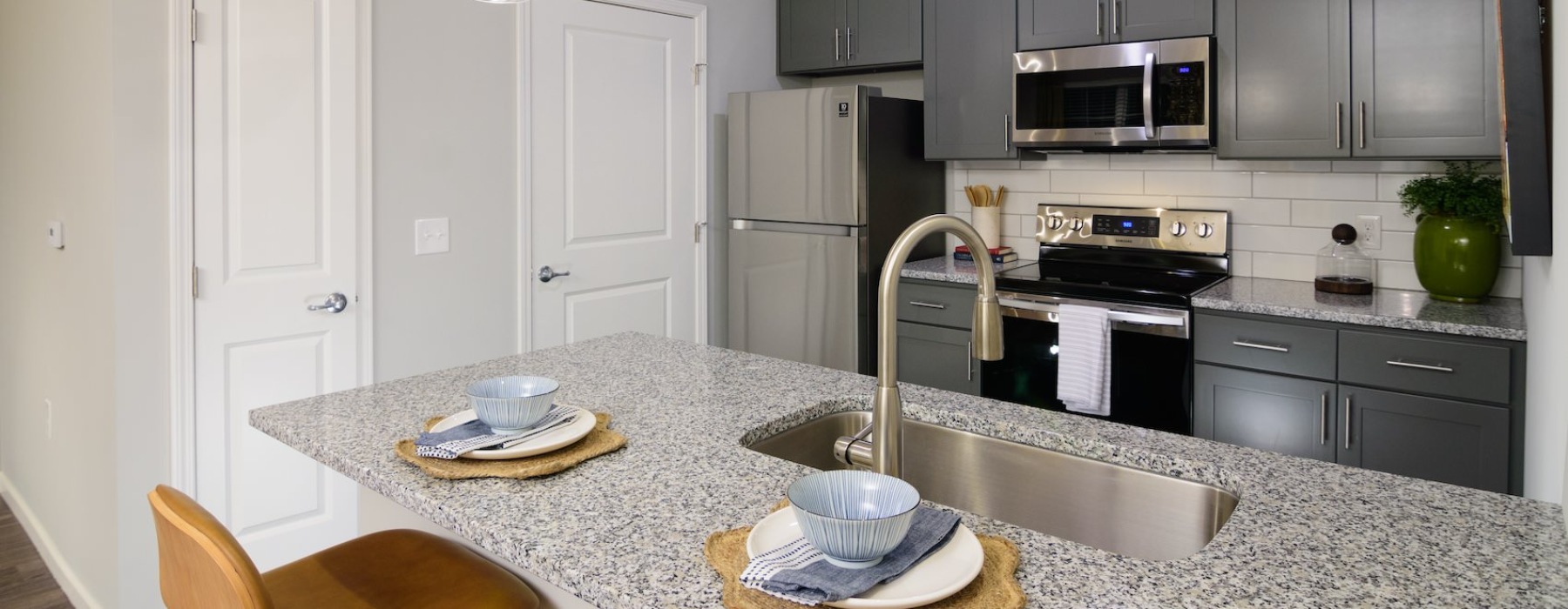 kitchen with appliances